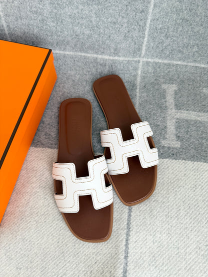 Hermes Oran Sandal White - 37.5 (Brand New)