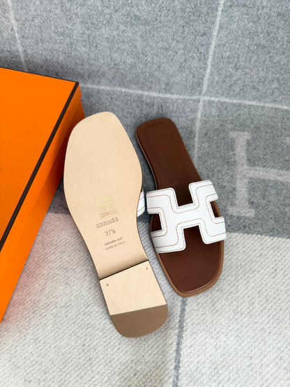 Hermes Oran Sandal White - 37.5 (Brand New)