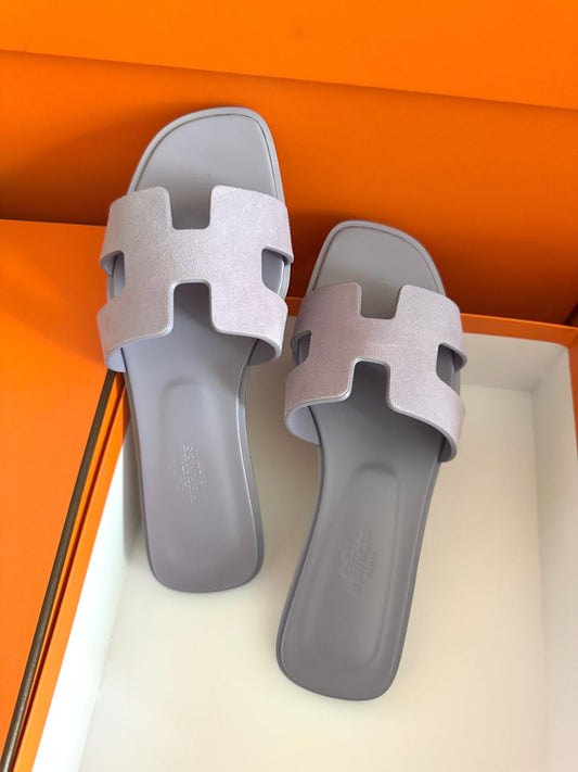 Hermes Oran Sandal Violet Glycine – Size 36 | Brand New